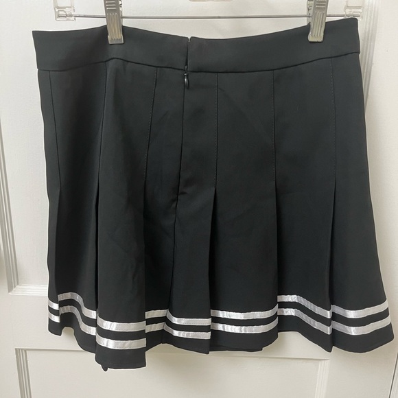 2/$15 - bundle SHEIN Cheerleader Skirt, NWOT - Picture 3 of 10